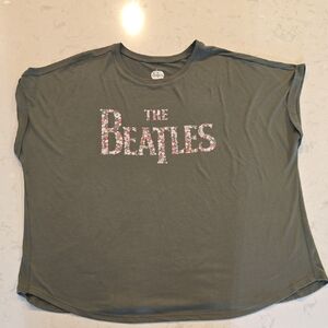 Women’s The Beatles Graphic Tee –Size 2X (20W/22W)